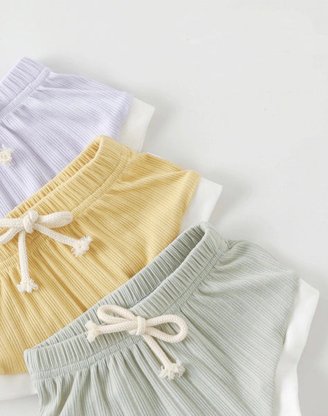 PLEATED SHORTS [PREORDER]