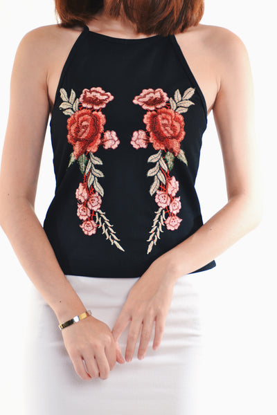 EMBROIDERY TOP IN BLACK
