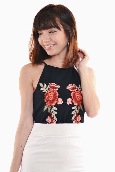 EMBROIDERY TOP IN BLACK
